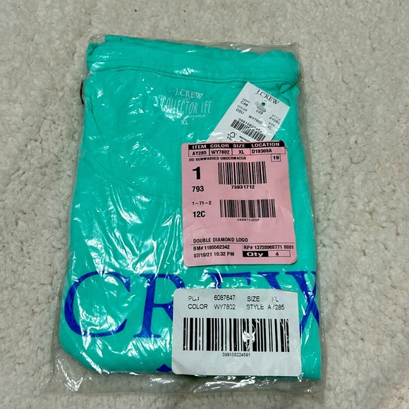 J. Crew Tops - NWT JCrew collector T-shirt